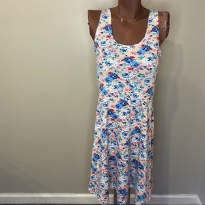 Tomsware floral dress in size large